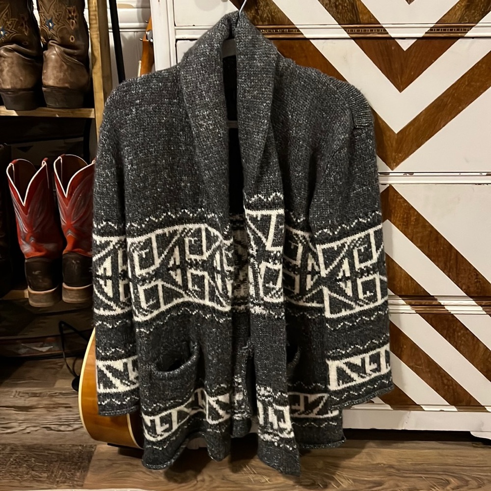 Women’s Cardigan